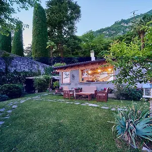 Piccola Casa Naturale Sul Holiday home